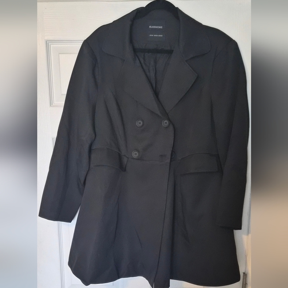 BloomChic Elegant Black Pea Coat